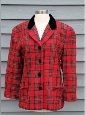 Vintage Talbots Red Plaid Tartan Wool Blazer Jacket Size 8 Black Velvet Collar